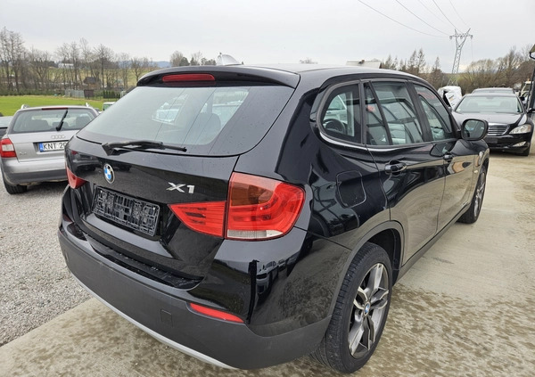 BMW X1 cena 30500 przebieg: 210000, rok produkcji 2011 z Skawina małe 106